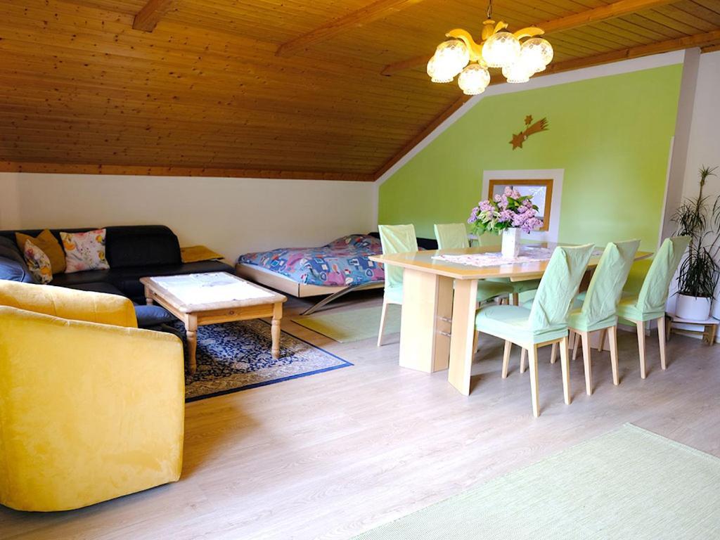 Haus Kremser باد كلينكيرشهايم المظهر الخارجي الصورة